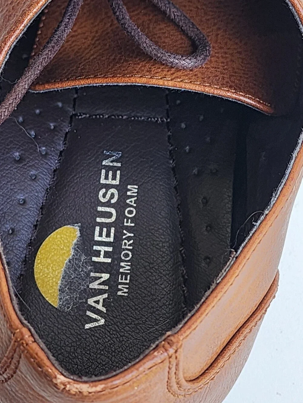 Van Heusen Men's Memory Foam Geraldo Cognac Tan Oxford Dress Shoes Size 8 M